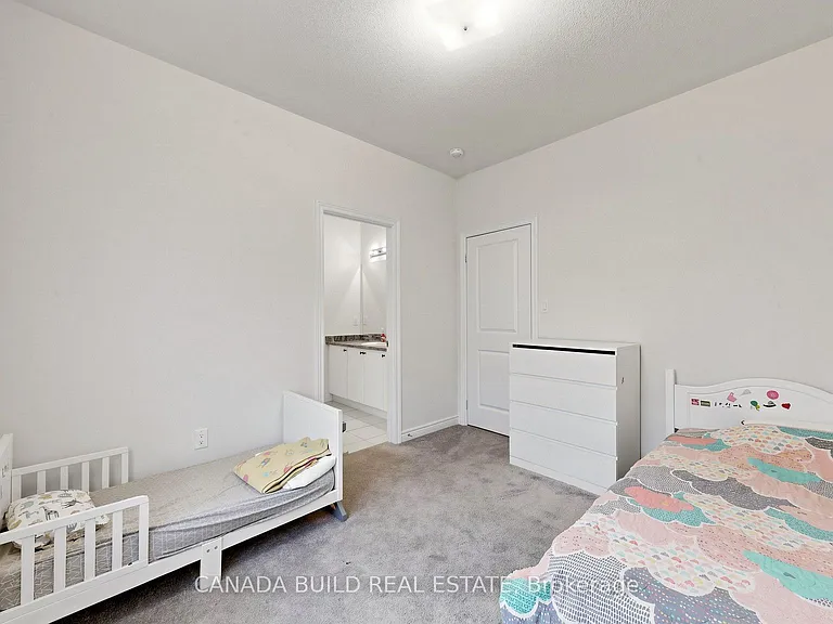 2133 Coppermine St — Photo 36