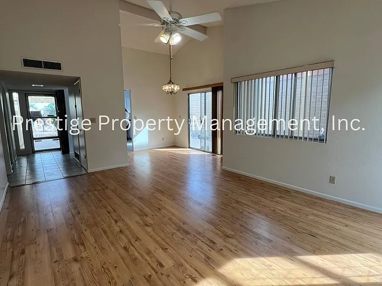 9780 E Sunburst Dr — Photo 5