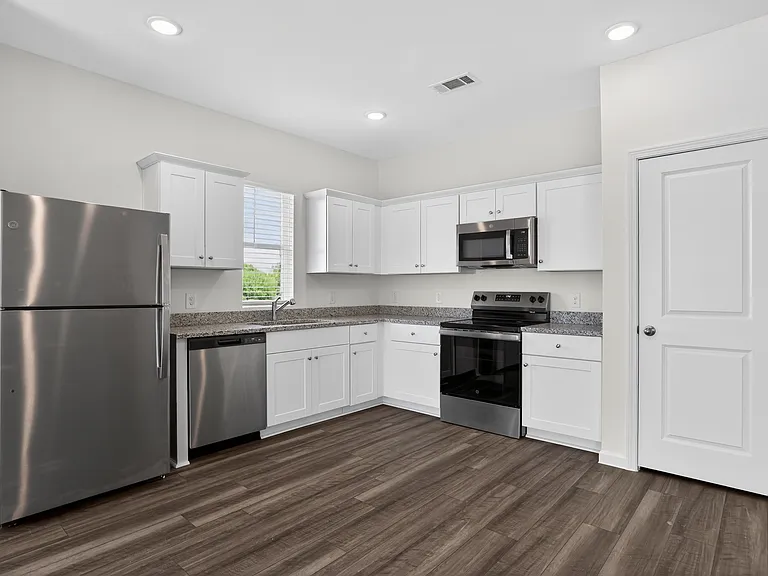 4725 Harlequin Dr — Photo 27