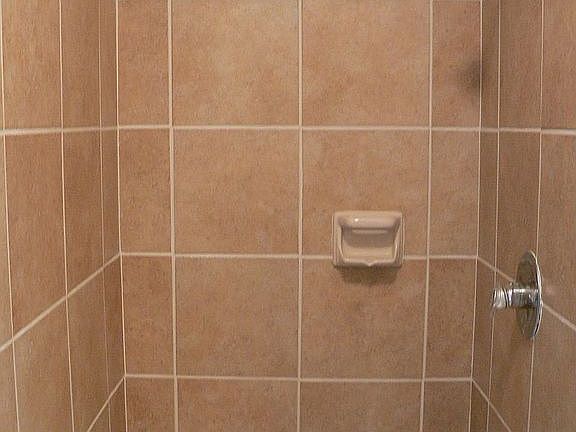 5th image of 8820 Autry Ct