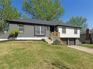 12809 Bristol Ave, Grandview, MO 64030