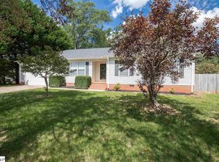 4 W Crossridge Dr, Greenville, SC 29617