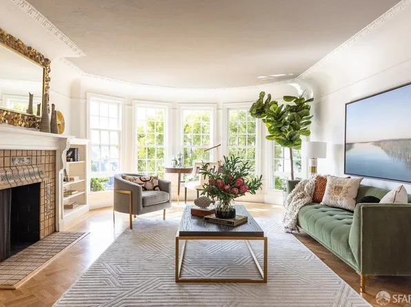 90 Justin Dr, San Francisco, CA 94112