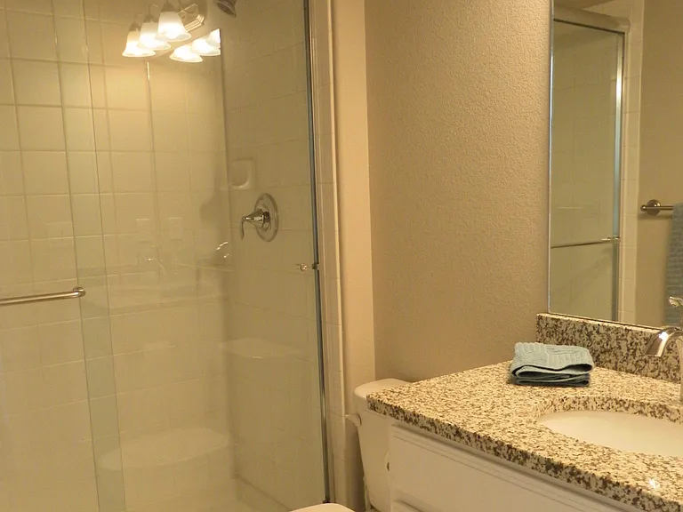 Main level bathroom next to 2nd bedroom