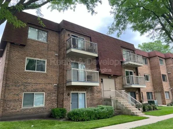 709 W Central Rd APT A5, Mount Prospect, IL 60056
