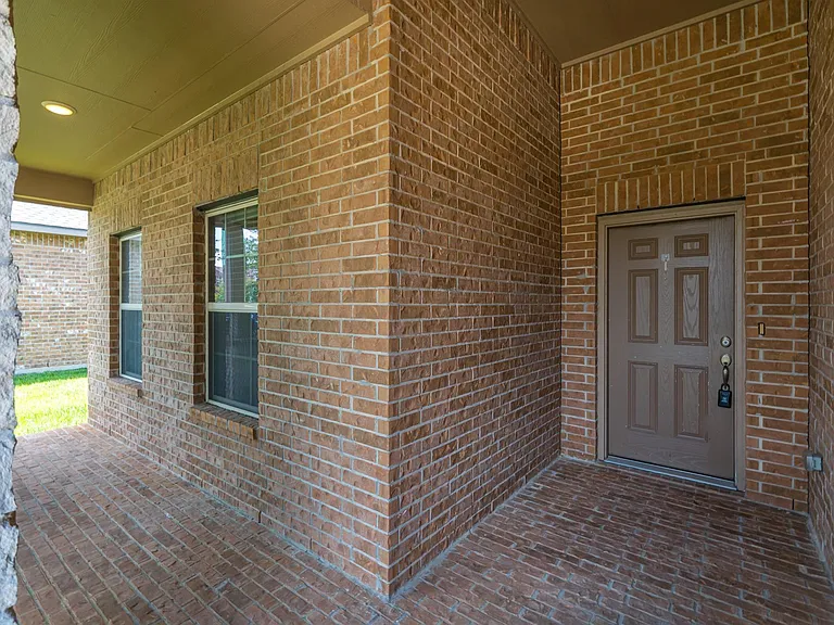 138 Meadow Grove Dr — Photo 11