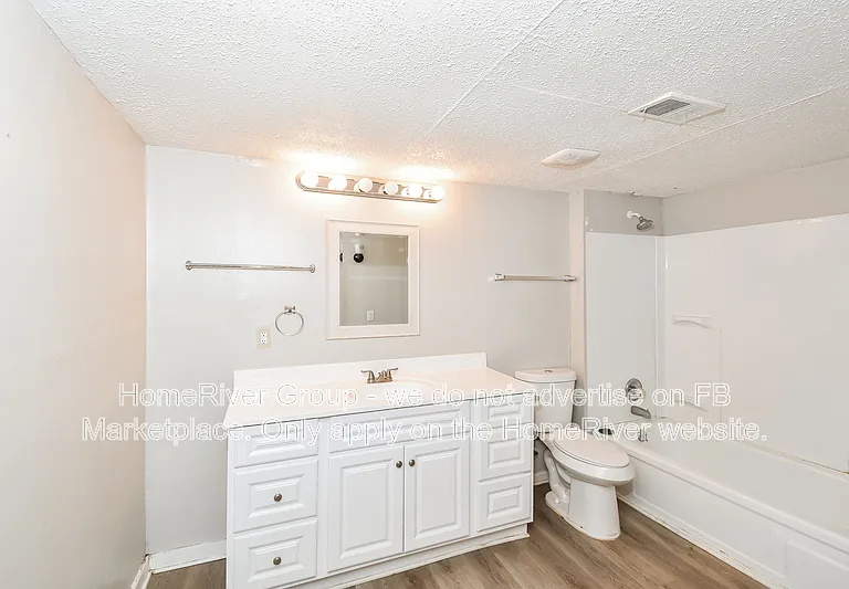 5309 Longwood Cv — Photo 12
