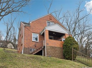 328 Park Dr, Canonsburg, PA 15317