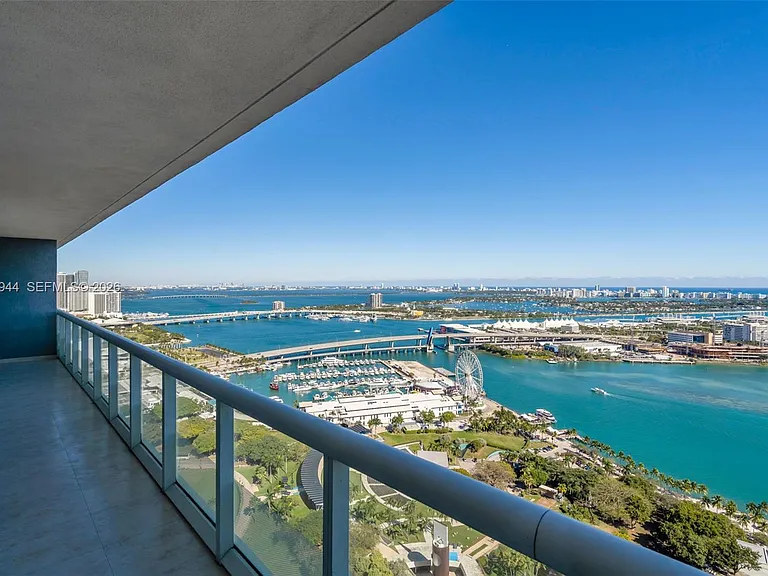 50 Biscayne Blvd #4208 — Photo 2