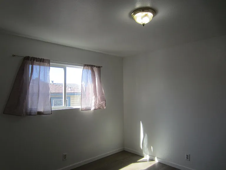 4544 Thompson St #1 — Photo 6