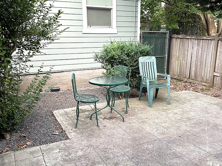 3835 NE 125th St #B — Photo 27