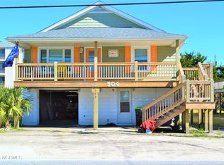 504 Canal Dr, Carolina Beach, NC 28428