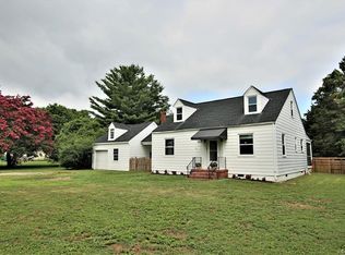 8418 Studley Rd, Mechanicsville, VA 23116