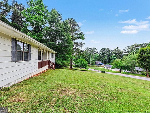 2nd image of 2353 Shire Ct