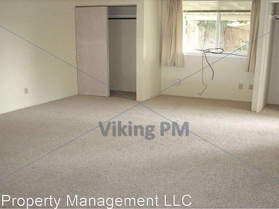4th image of 610 NE Ochoco Ave
