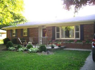 1222 S Almond Dr, Plainfield, IN 46168