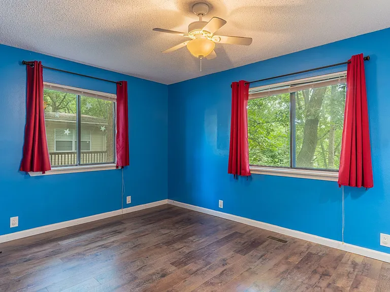 68 Sierra Dr — Photo 18