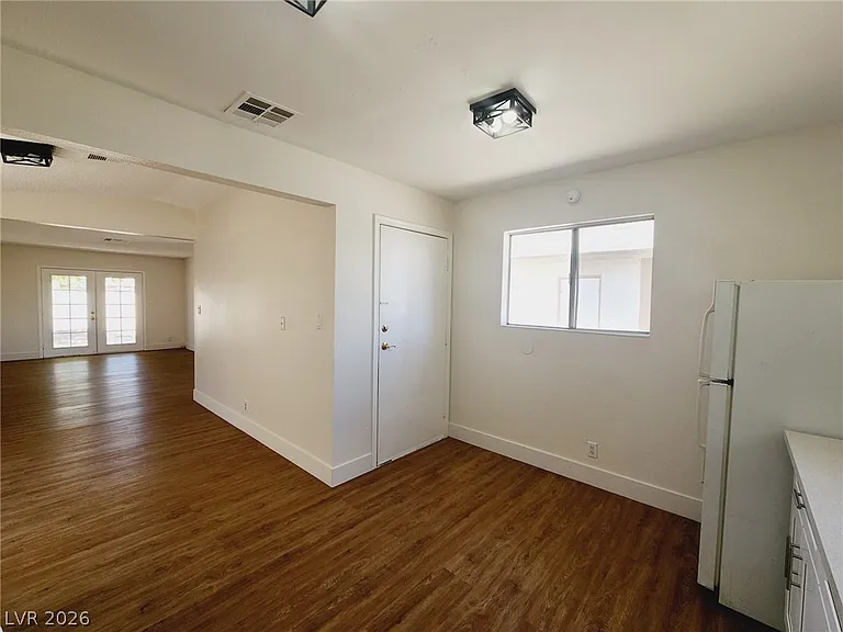 6232 Espinosa Ave — Photo 9