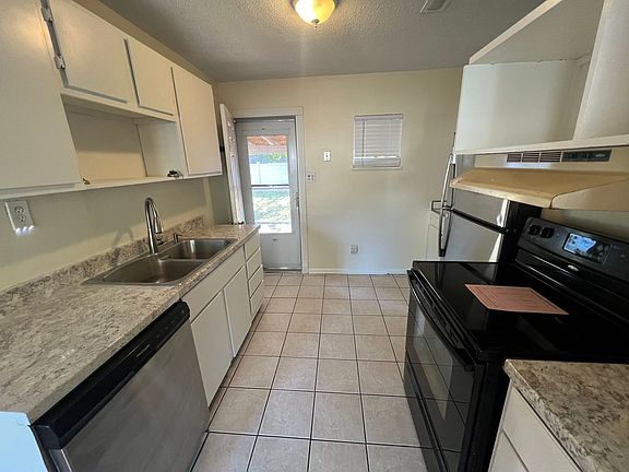3rd image of 332 Horace Ave