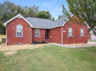 2431 English Hill Dr, Murfreesboro, TN 37130
