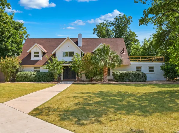 209 DANDELION LN, Castle Hills, TX 78213