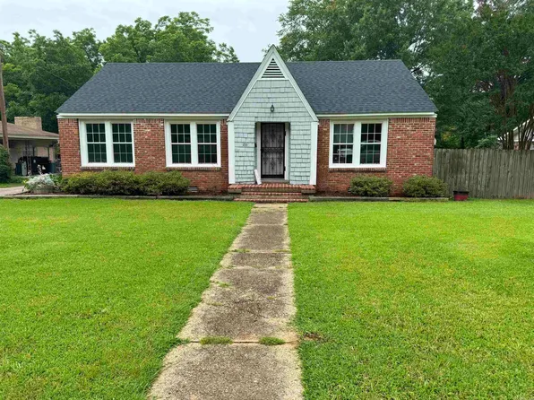 233 W Bolling St, Monticello, AR 71655