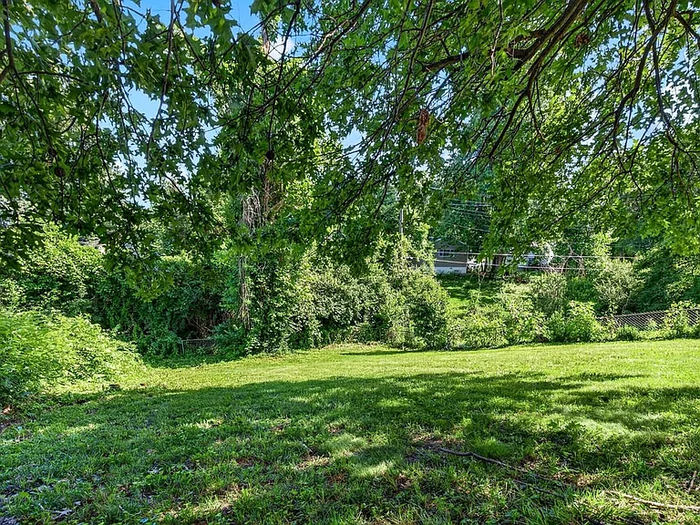 432 Midlothian Rd — Photo 20