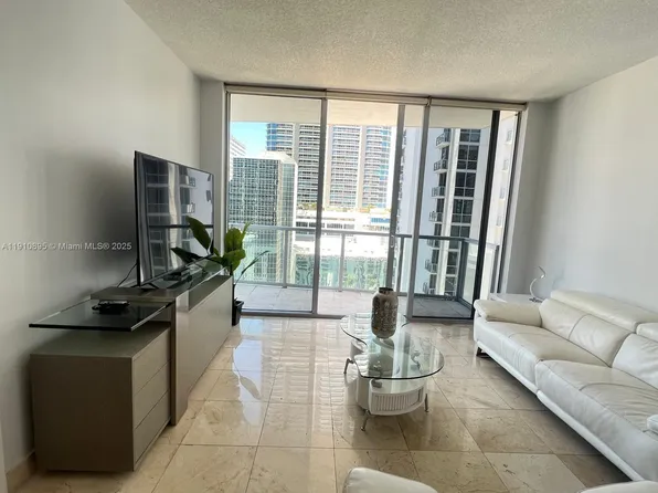 1050 Brickell Ave APT 1904, Miami, FL 33131