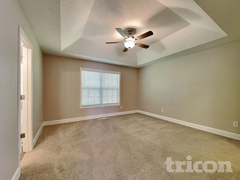 7 Adair Cv — Photo 6