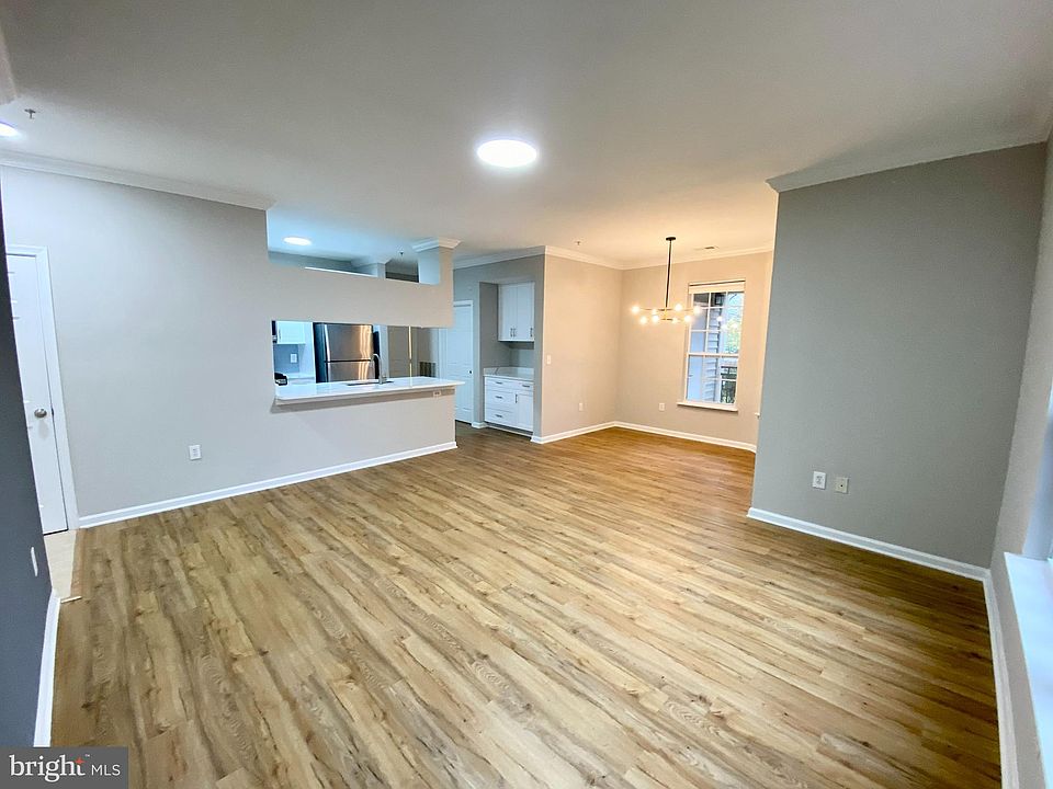 1st image of 12901 Centre Park Cir APT 119