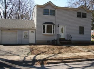 276 Thomson Ave, Englewood, NJ 07631