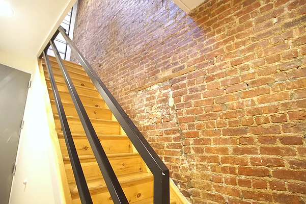 Rented by Doorway NYC, LLC | media 30