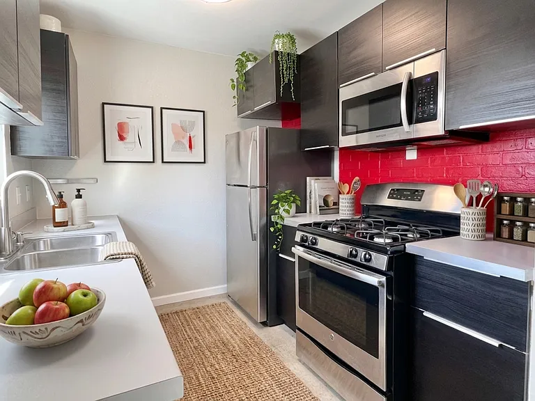 445 W Osborn Rd #1 — Photo 5