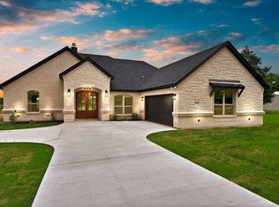 501 Harris Rd, Azle, TX 76020
