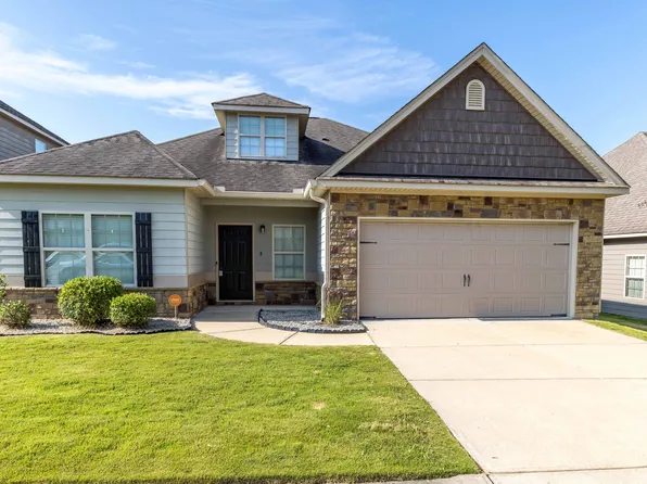 8 Ivy Loop, Phenix City, AL 36867