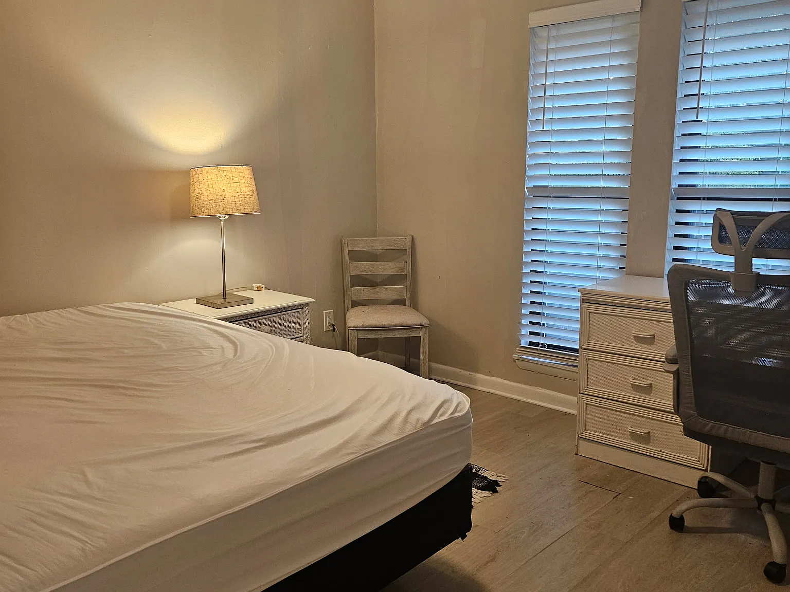 3 bed, 1246 sqft, $700 — Photo 2