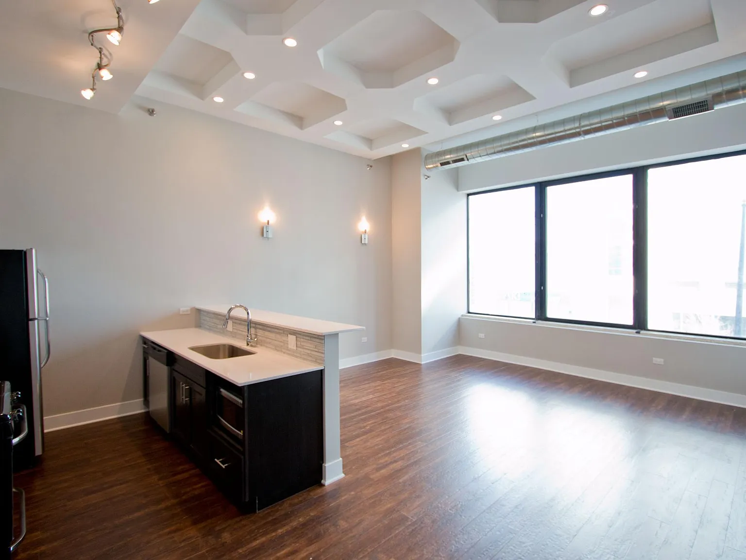 Aviation Lofts — Photo 1