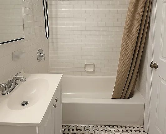 4th image of 1572 2nd Ave #2D