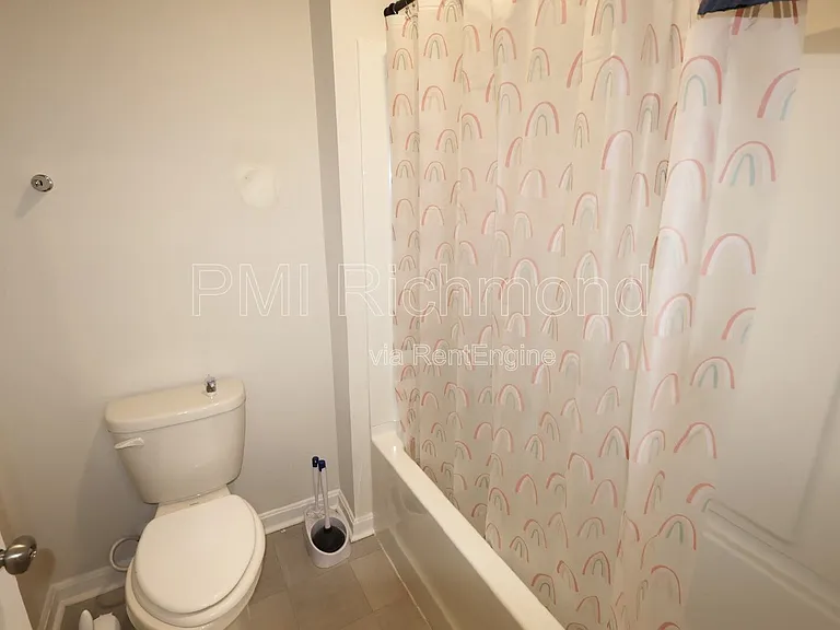 7001 Batten Ct — Photo 24