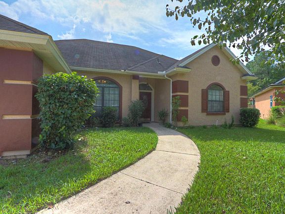 2nd image of 1937 Hawkins Cove Dr W
