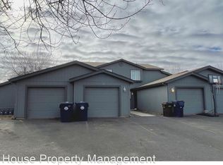 528 NE Negus Loop #D, Redmond, OR 97756