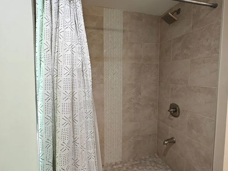 3232 Paty Dr — Photo 3