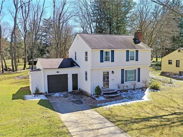 2475 Rosewae Dr, Youngstown, OH 44511