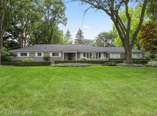 3830 Miller Way S, Bloomfield Hills, MI 48301