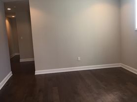 1247 S 2nd St, Philadelphia, PA