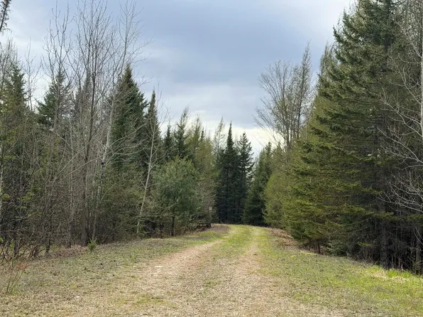 N 3rd Rd, Stephenson, MI 49887