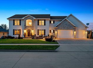 200 Spring Ridge Dr, Kaukauna, WI 54130