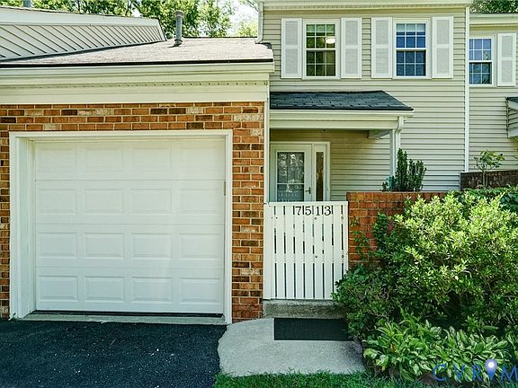 2nd image of 7513 Potters Ct