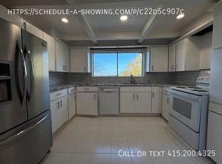 15163 E Belmont Ave, Sanger, CA 93657