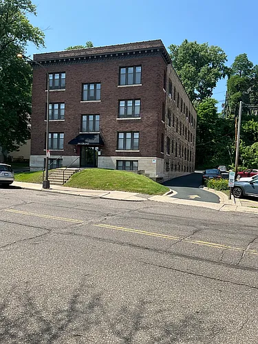 395 Grand Ave Photo 1